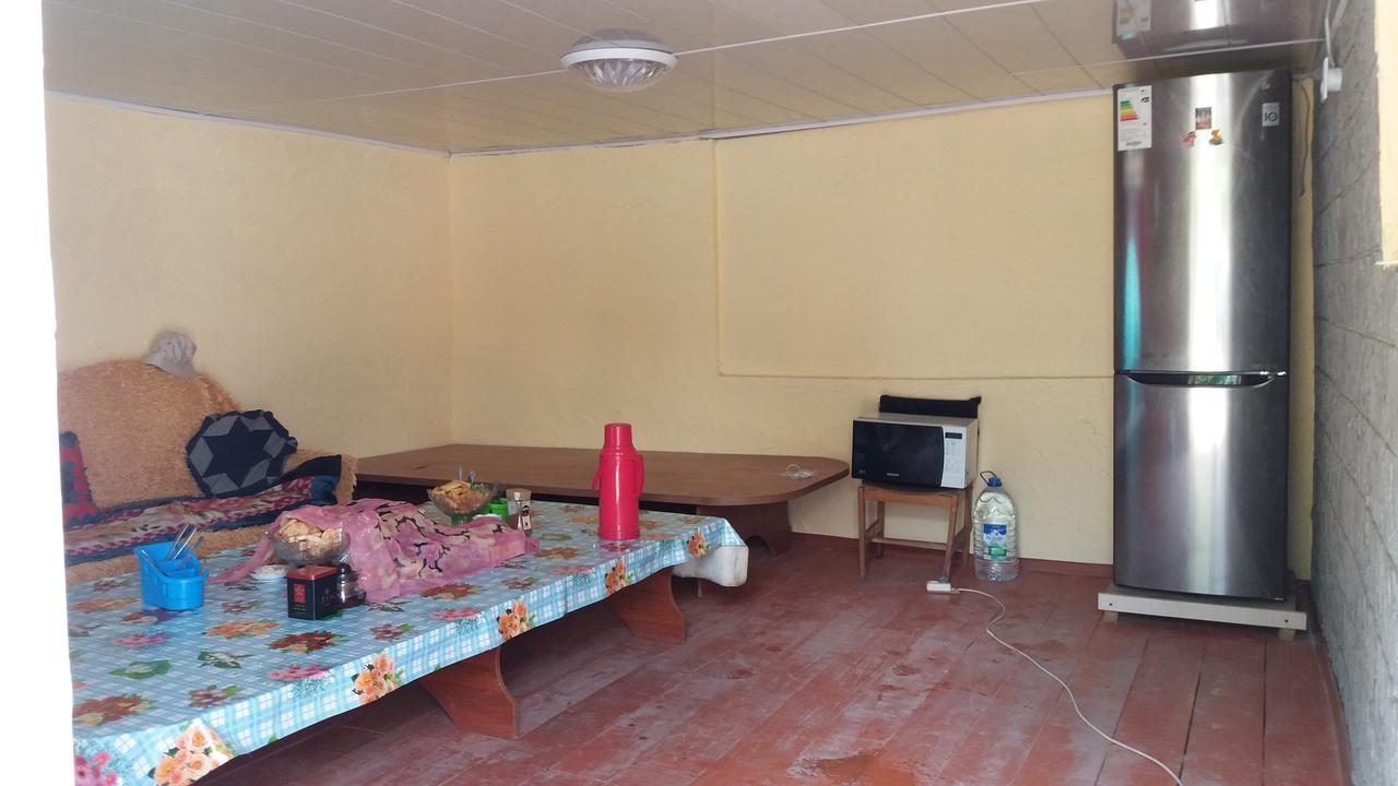 Happy Hostel In Kochkor Εξωτερικό φωτογραφία